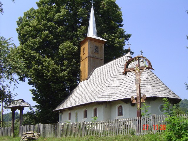 C3DSC2326-Biserica din Groape.JPG