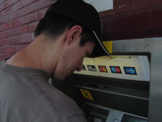 C1DSC2783-Bancomat in Tg Lapus.JPG