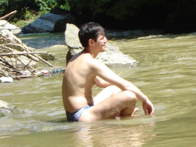 C1DSC2938-Mihai stand pe apa.JPG
